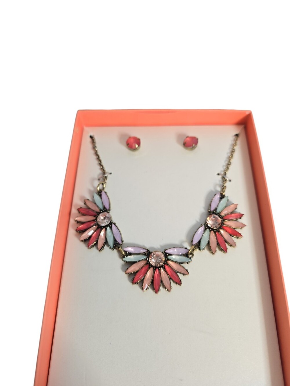 Marquise Shaped Flower Necklace With Rhinestones Matching Earring Set 20" READ